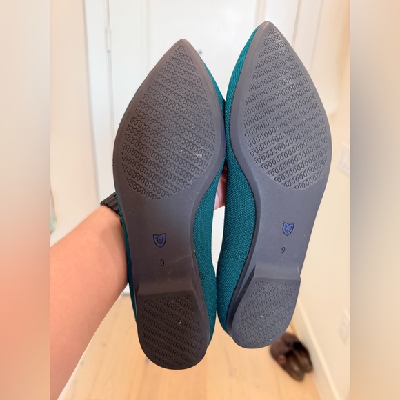 Rothy's Teal Flats with Blue Accents size 9 - Picture 5 of 7